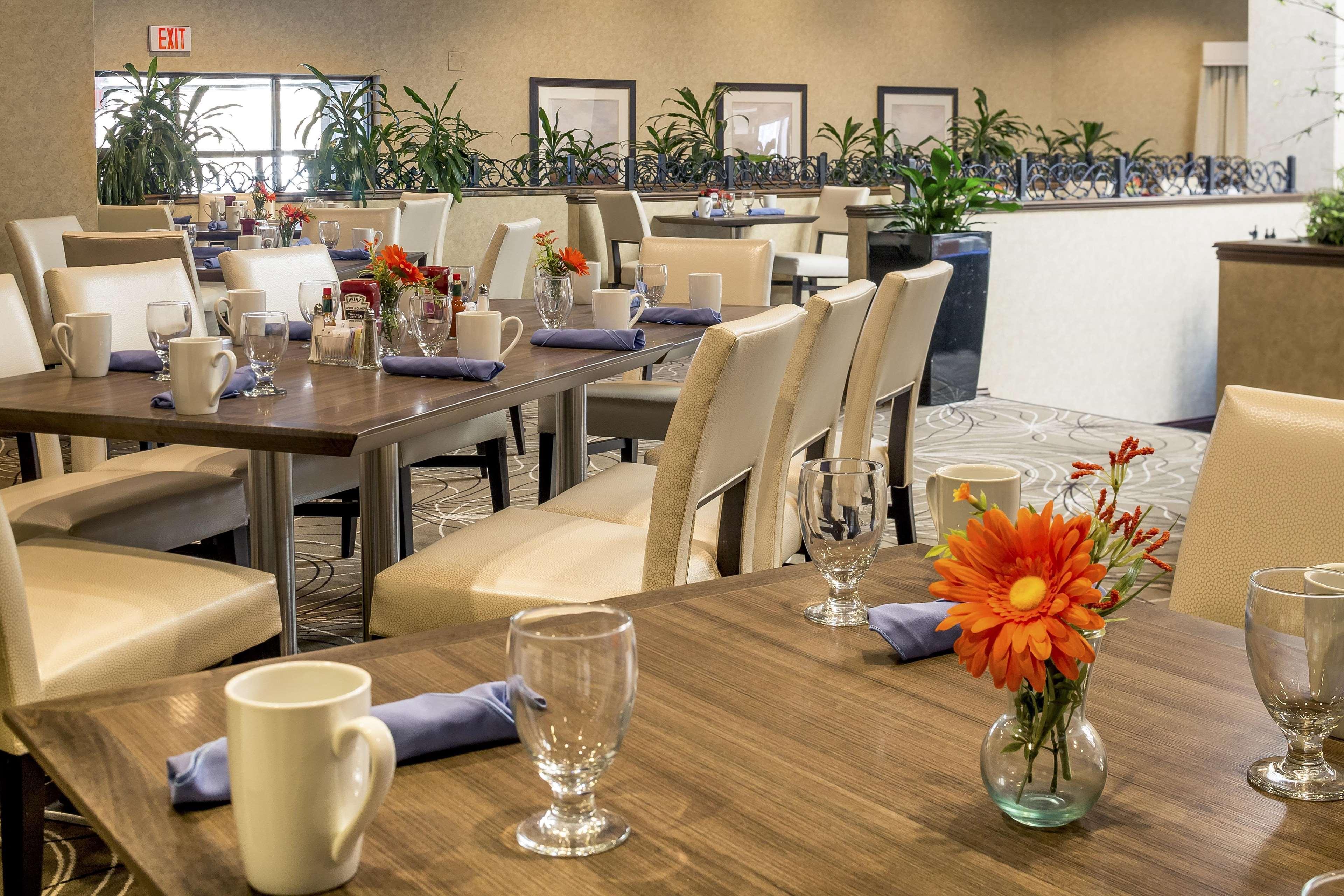 Hotel Doubletree By Hilton Boston-Milford Exteriér fotografie