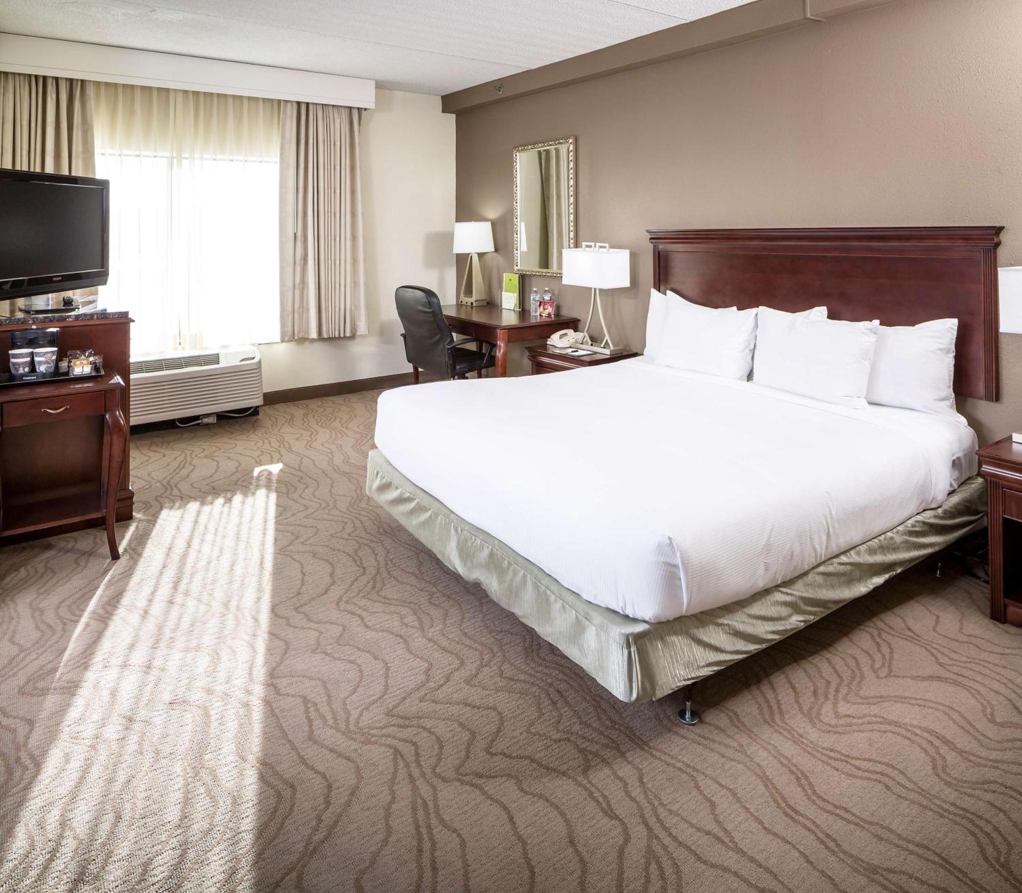 Hotel Doubletree By Hilton Boston-Milford Exteriér fotografie