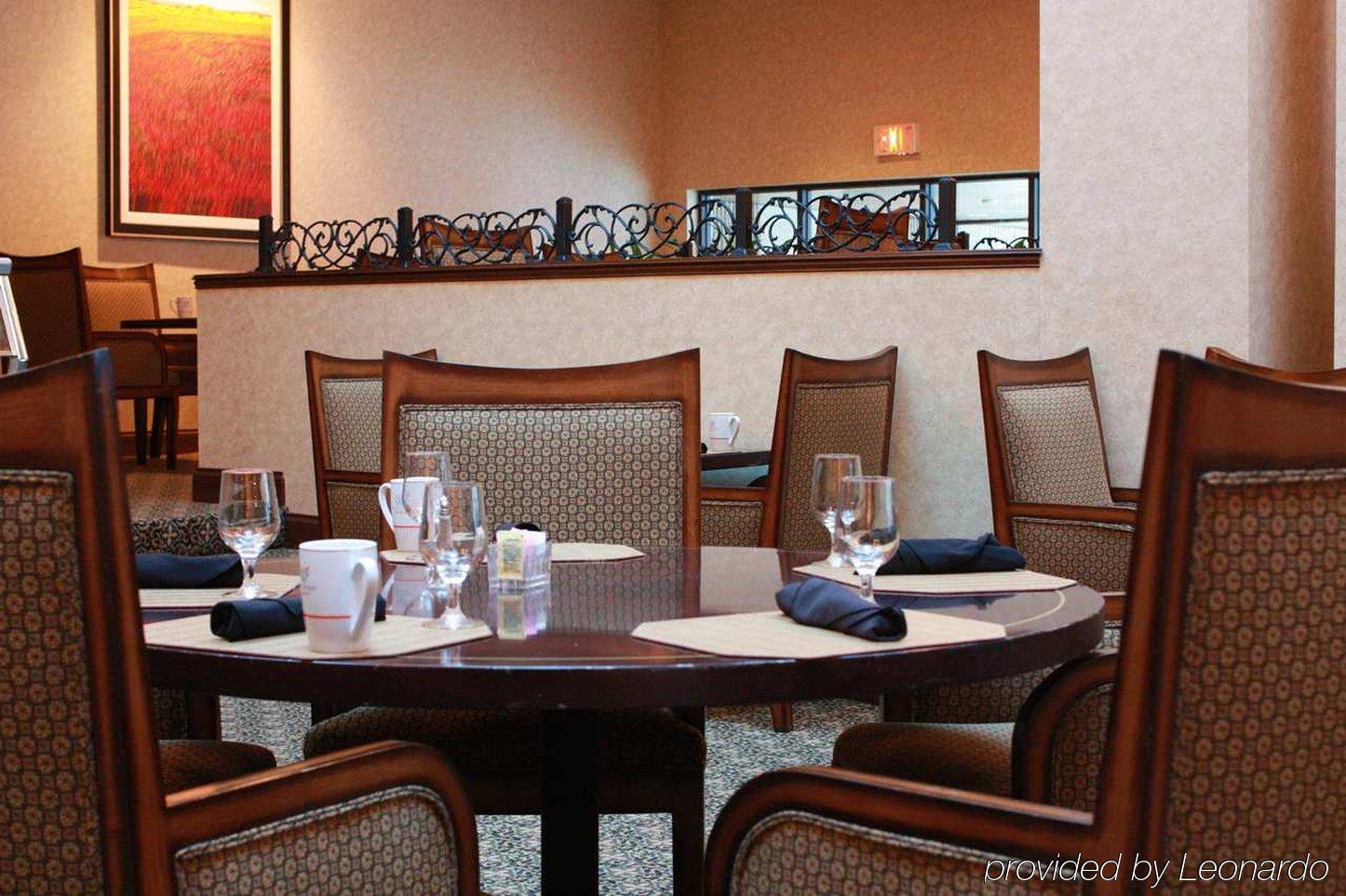 Hotel Doubletree By Hilton Boston-Milford Restaurace fotografie